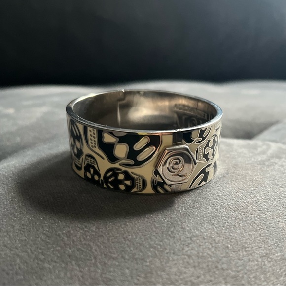 Alexander McQueen Cuff Bangle Bracelet - Picture 2 of 3